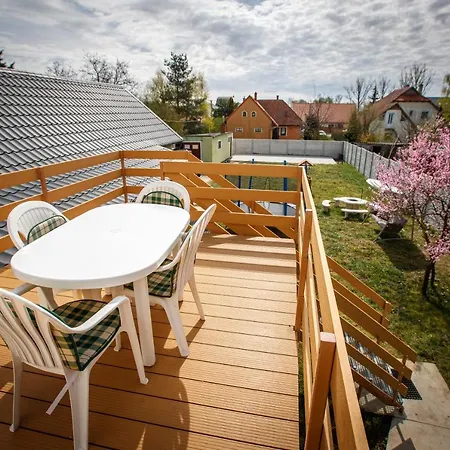 Olivia House * Balatonboglar